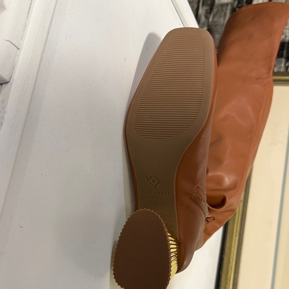 Brown Over-the-Knee Boots with Gold Heel and zipper at the side - Picture 8 of 8